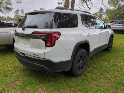 2023 GMC Acadia AT4