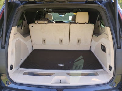 2023 Cadillac Escalade ESV Premium Luxury