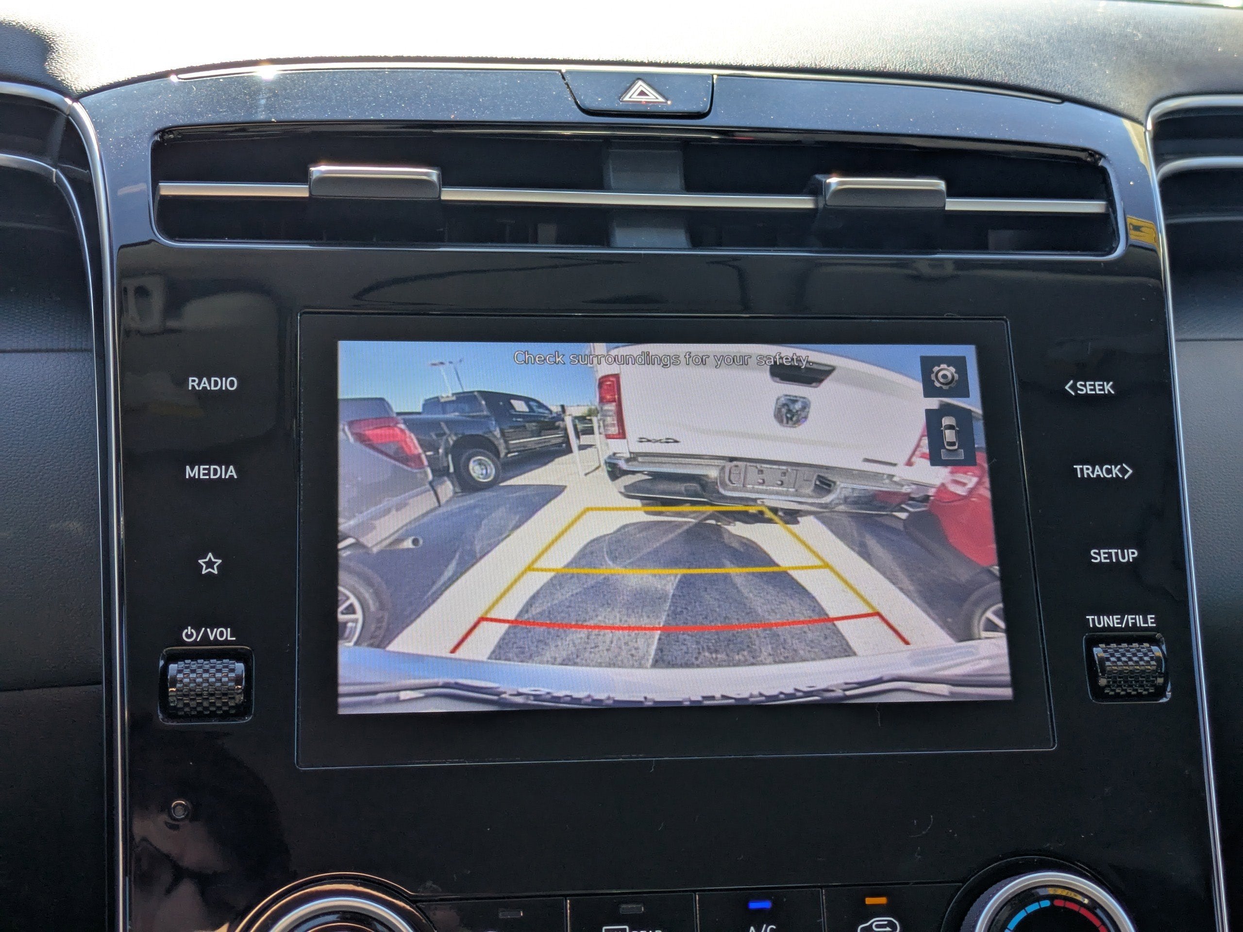 2023 Hyundai Tucson SE