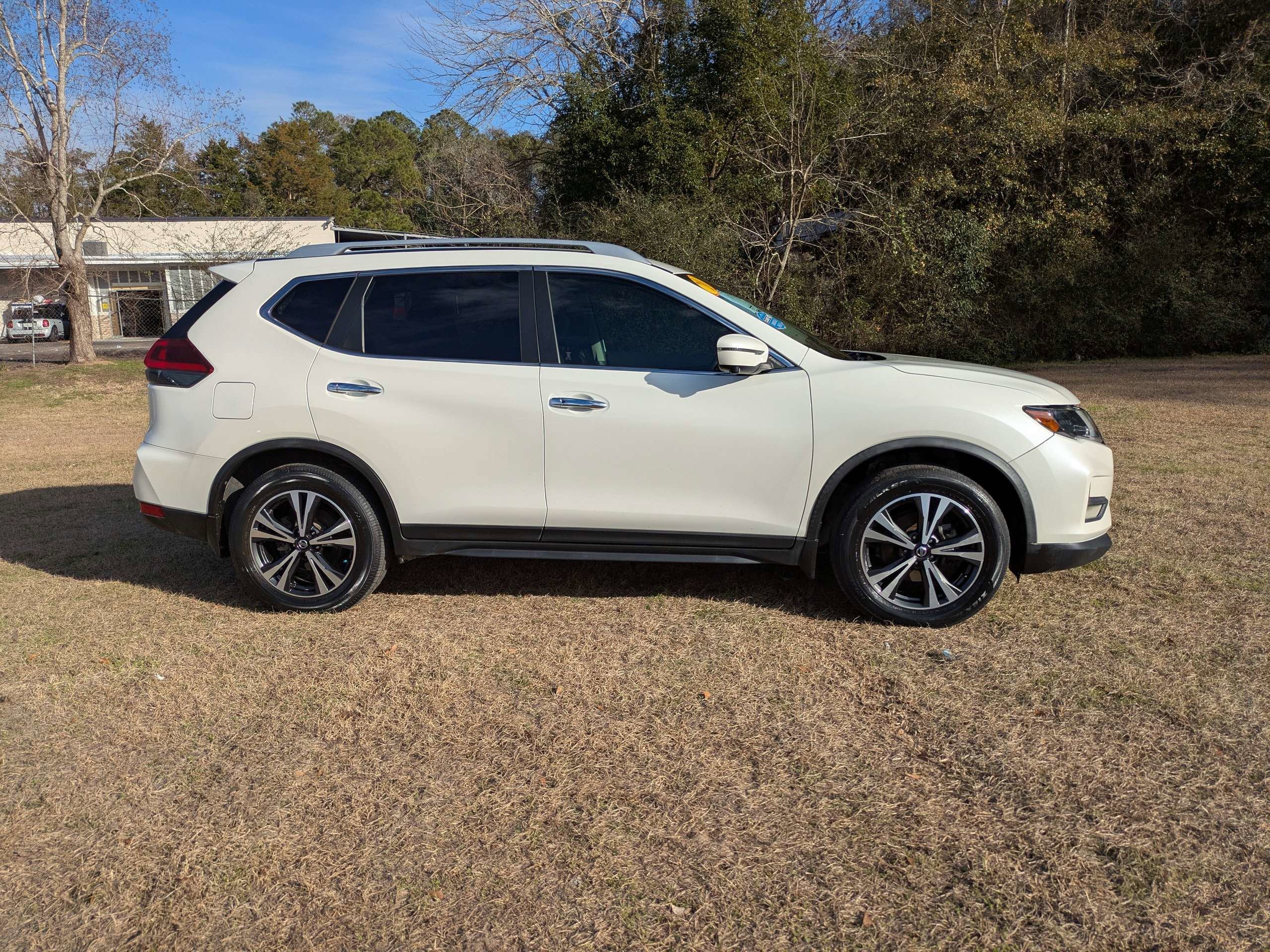 2020 Nissan Rogue SV FWD