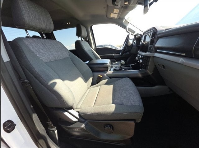 2023 Ford F-150 Lightning XLT