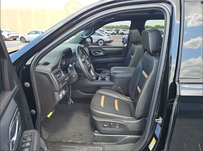 2023 GMC Yukon XL AT4