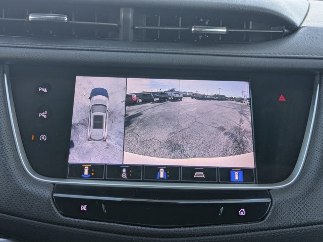 2022 Cadillac XT5 FWD Premium Luxury