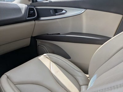 2020 Lincoln Nautilus Standard