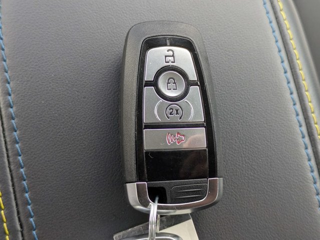 2025 Ford Maverick Lobo High