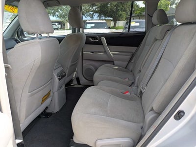 2013 Toyota Highlander Base