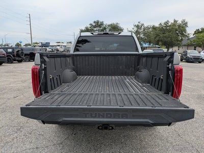 2022 Toyota Tundra 4WD SR5