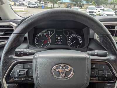 2022 Toyota Tundra 4WD SR5