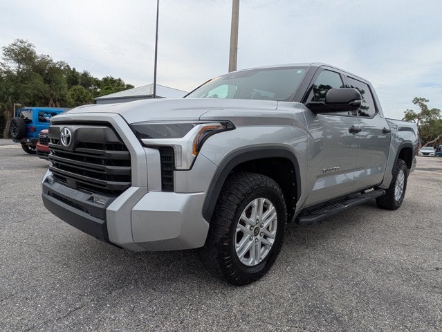 2022 Toyota Tundra 4WD SR5