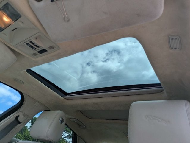 2013 Jaguar XJ 4dr Sdn RWD