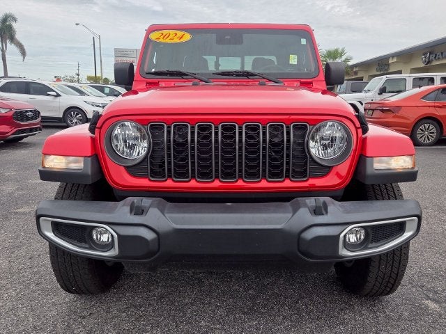 2024 Jeep Gladiator Sport S