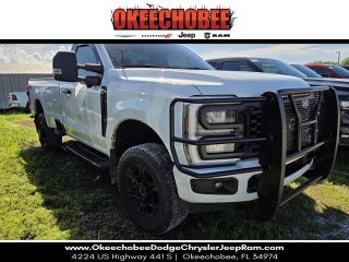 2025 Ford Super Duty F-350 SRW XL