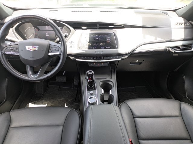 2022 Cadillac XT4 FWD Premium Luxury