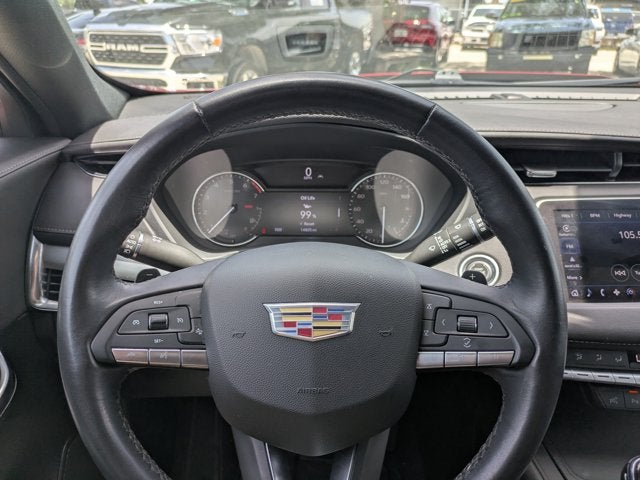 2022 Cadillac XT4 FWD Premium Luxury