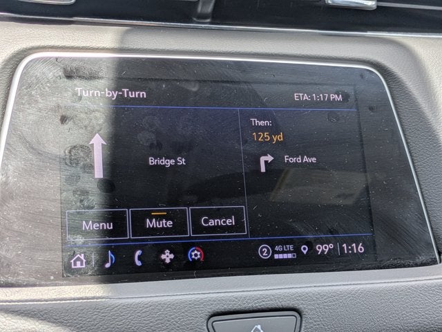 2022 Cadillac XT4 FWD Premium Luxury