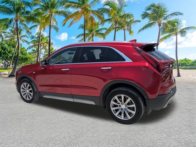 2022 Cadillac XT4 FWD Premium Luxury