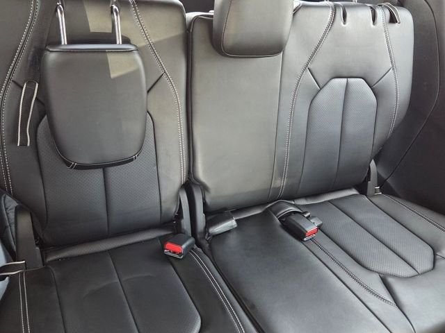 2024 Chrysler Pacifica Hybrid S Appearance Pkg