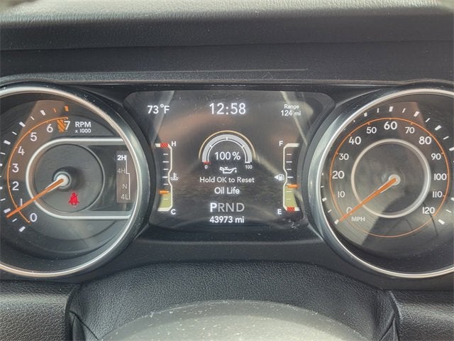 2020 Jeep Wrangler Unlimited Sahara Altitude