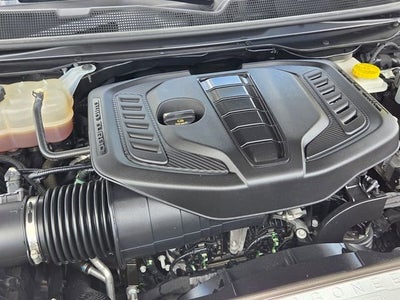 2024 Jeep Wagoneer Base