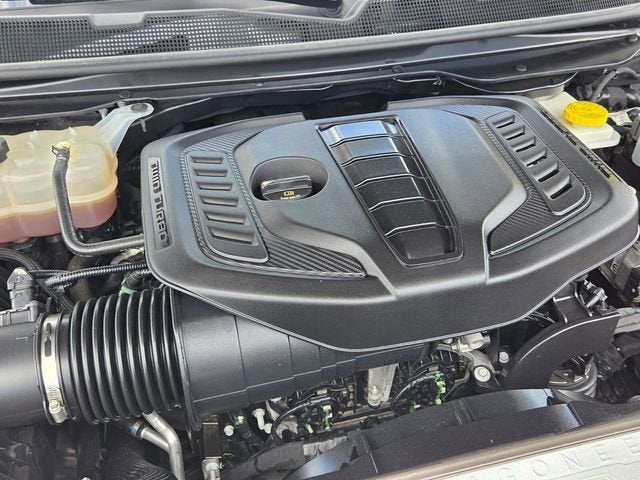 2024 Jeep Wagoneer Base