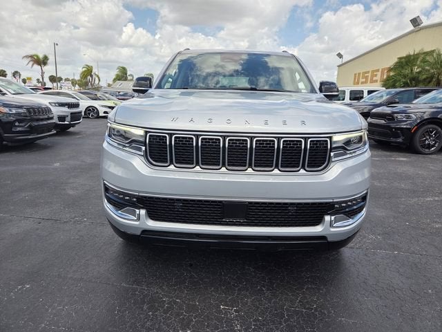 2024 Jeep Wagoneer Base