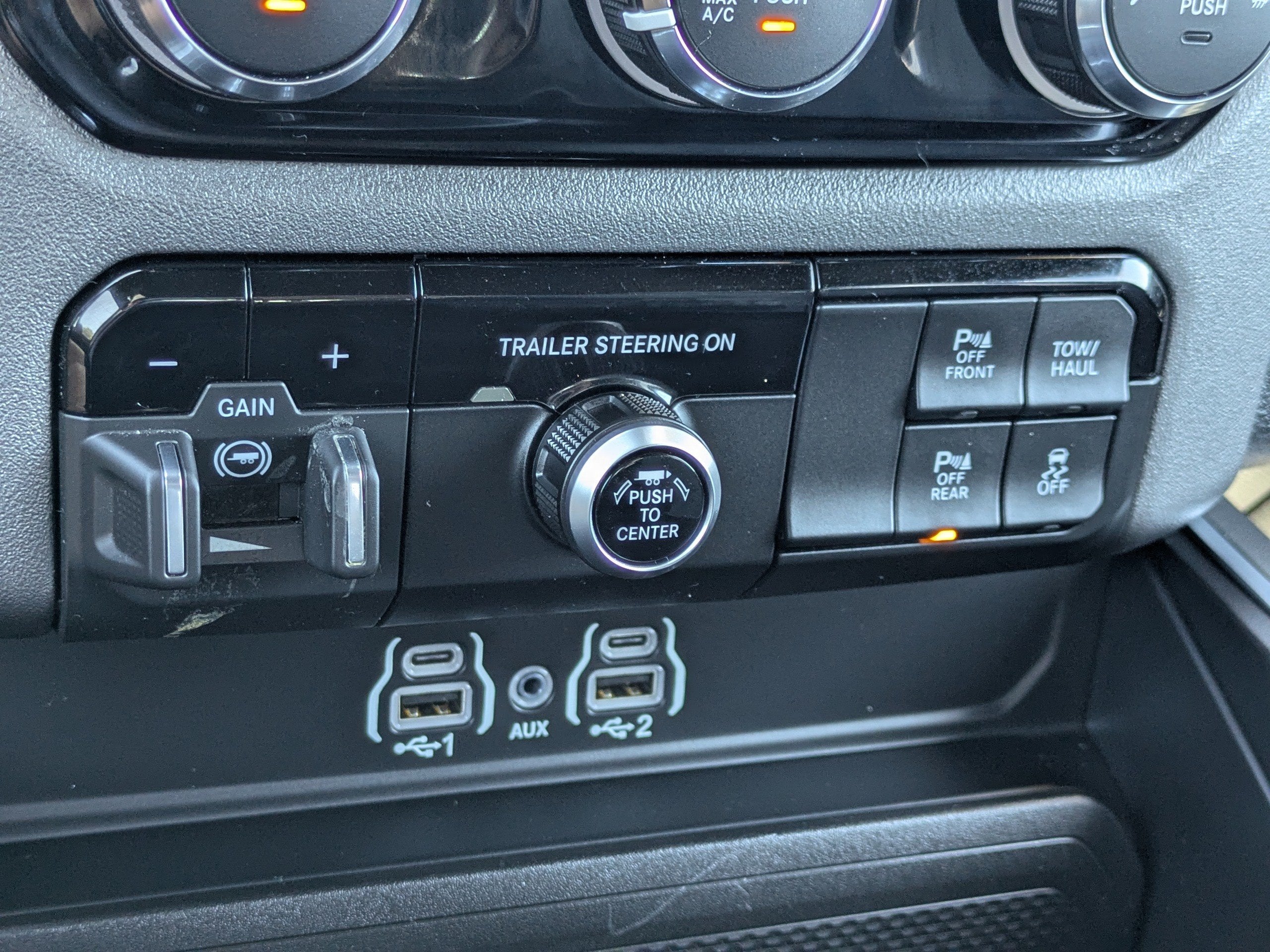 2025 RAM 1500 Big Horn