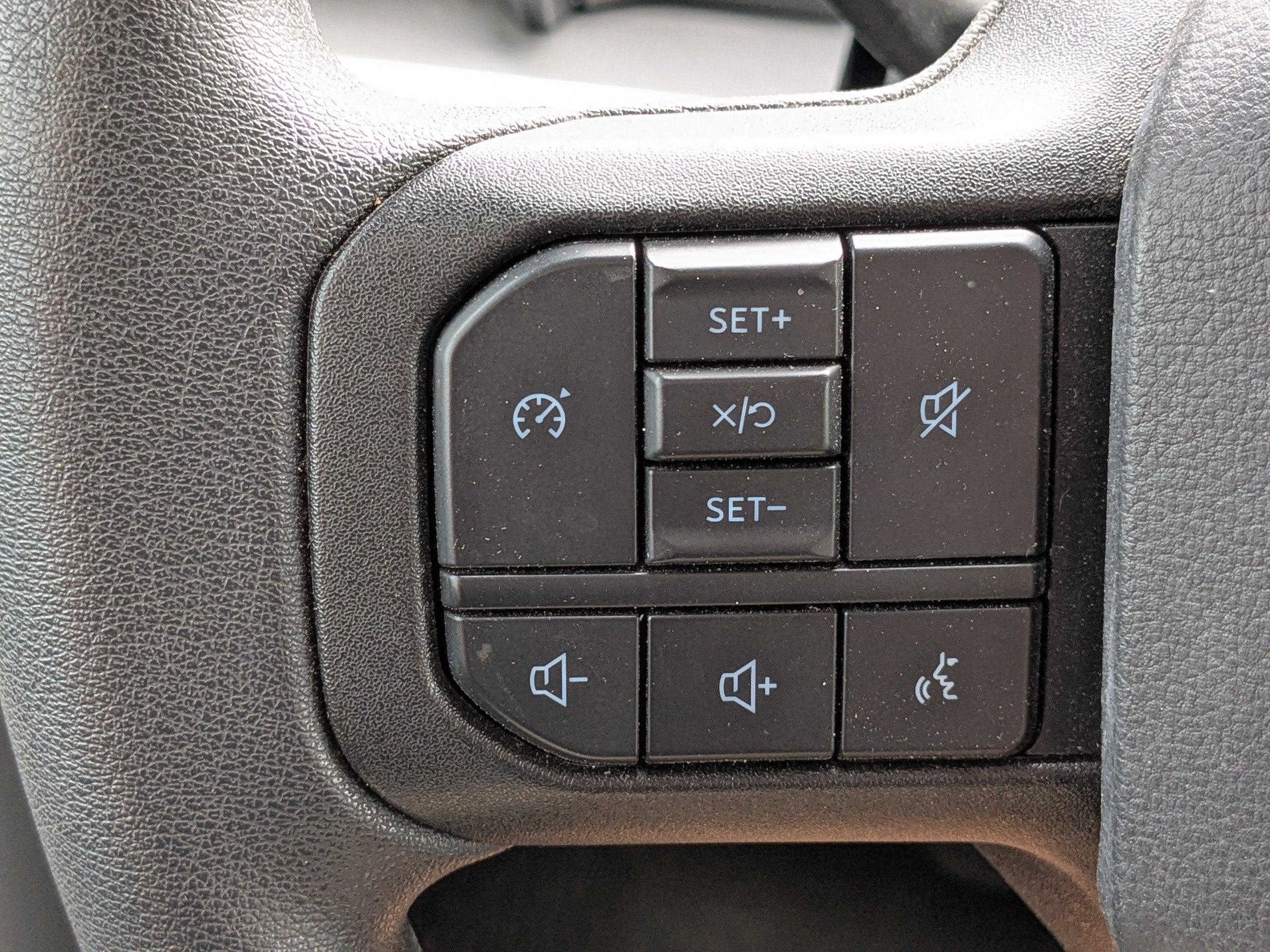 2023 Ford Super Duty F-350 SRW XL