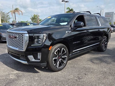 2023 GMC Yukon XL Denali