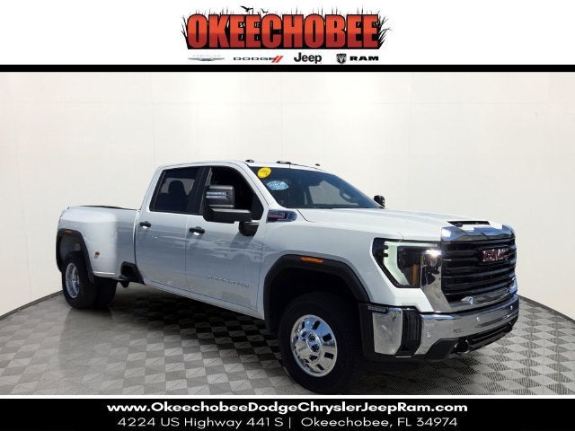 2026 GMC Sierra 3500HD Pro