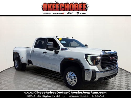2026 GMC Sierra 3500HD Pro