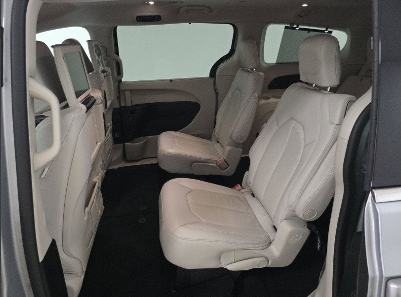 2020 Chrysler Pacifica Touring L Plus