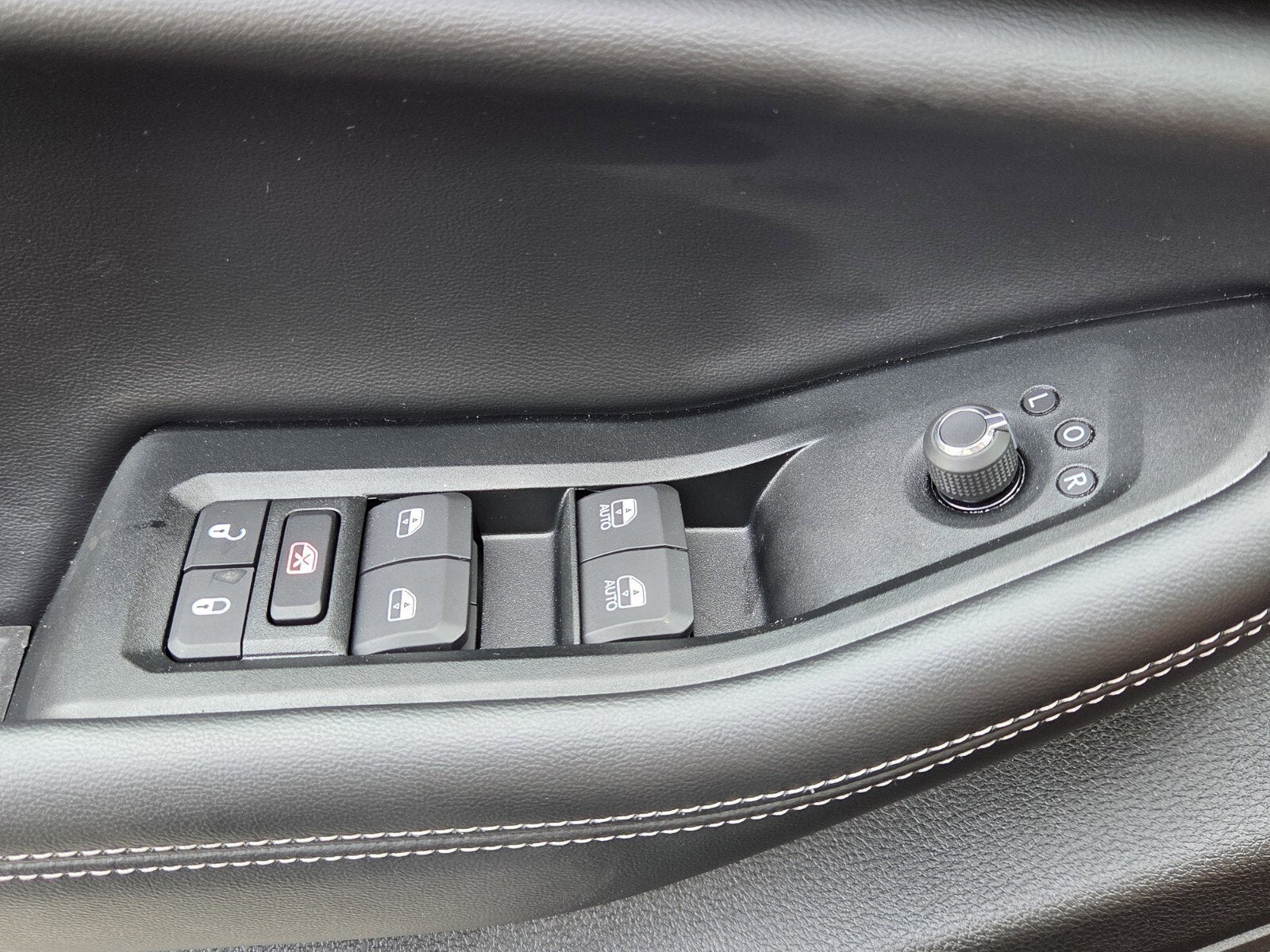 2025 Jeep Grand Cherokee Altitude X 4x2