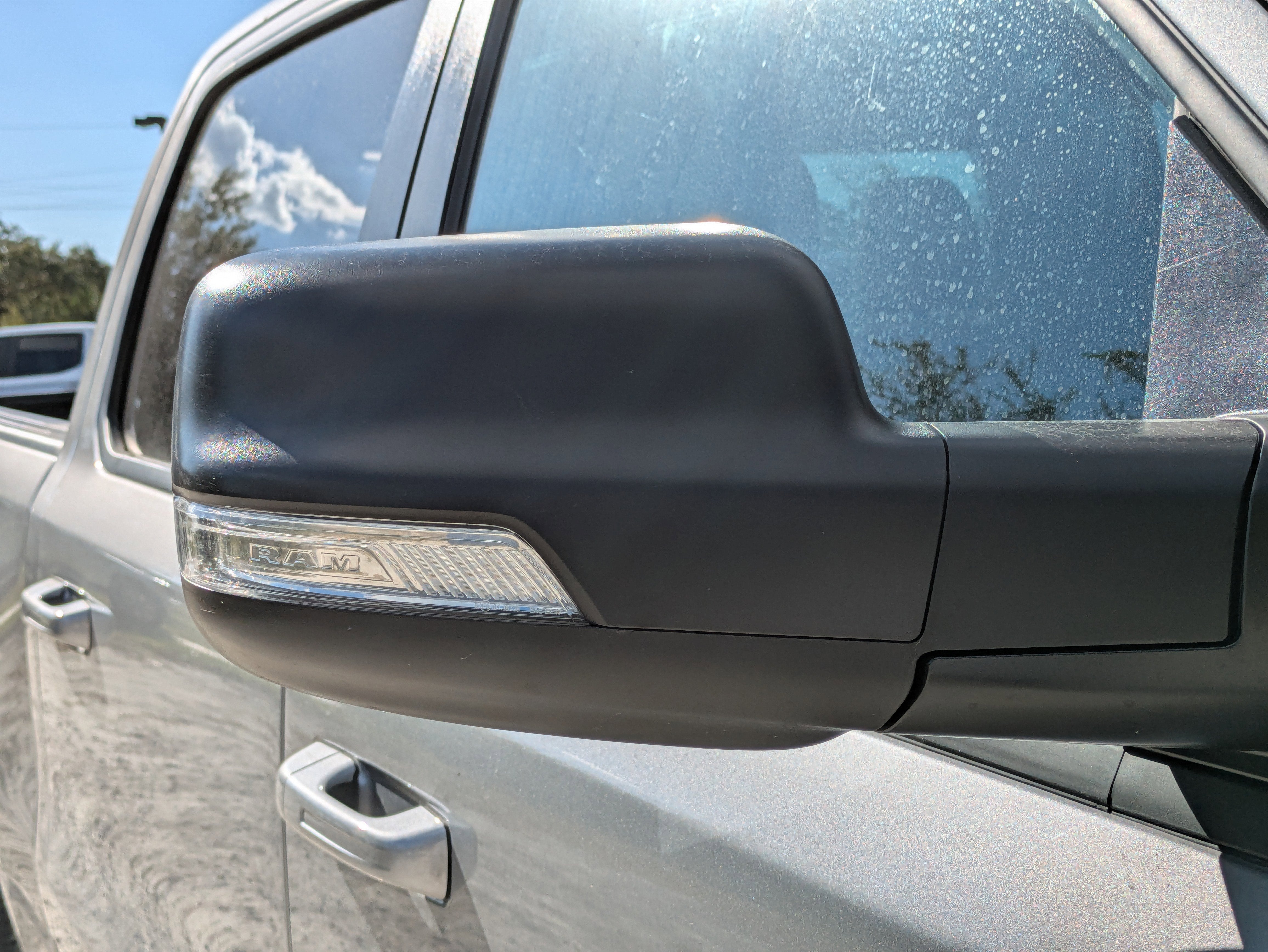 2022 RAM 1500 Big Horn Crew Cab 4x4 5'7" Box