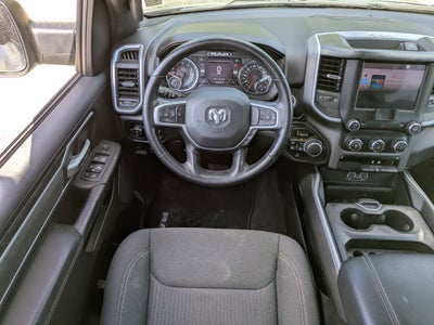 2022 RAM 1500 Big Horn Crew Cab 4x4 5'7" Box