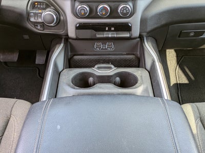 2022 RAM 1500 Big Horn Crew Cab 4x4 5'7" Box