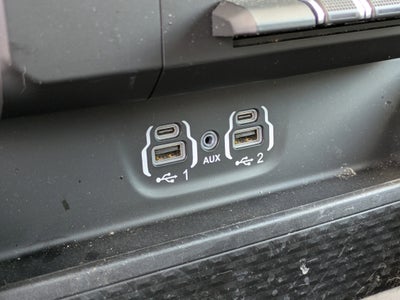 2022 RAM 1500 Big Horn Crew Cab 4x4 5'7" Box