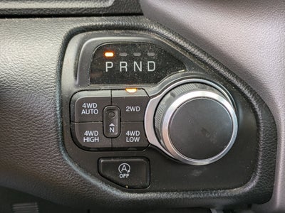 2022 RAM 1500 Big Horn Crew Cab 4x4 5'7" Box