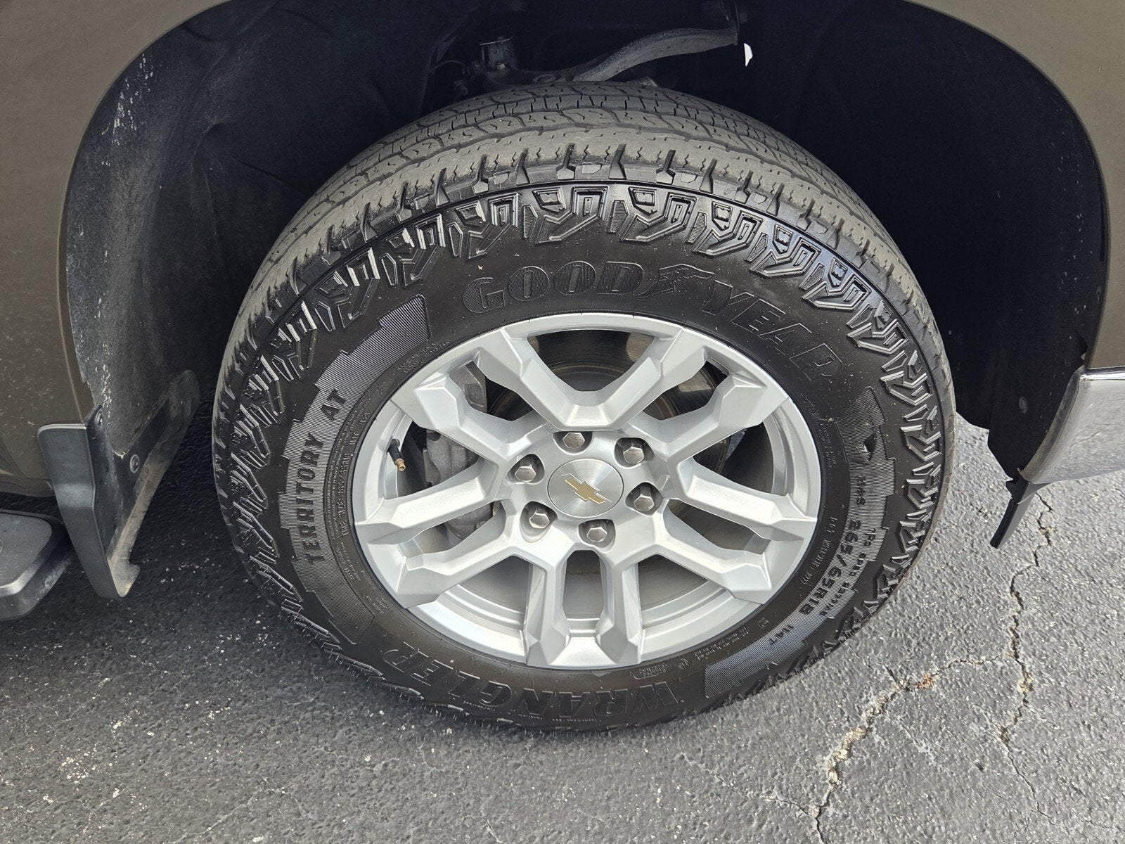 2023 Chevrolet Silverado 1500 LT (2FL)