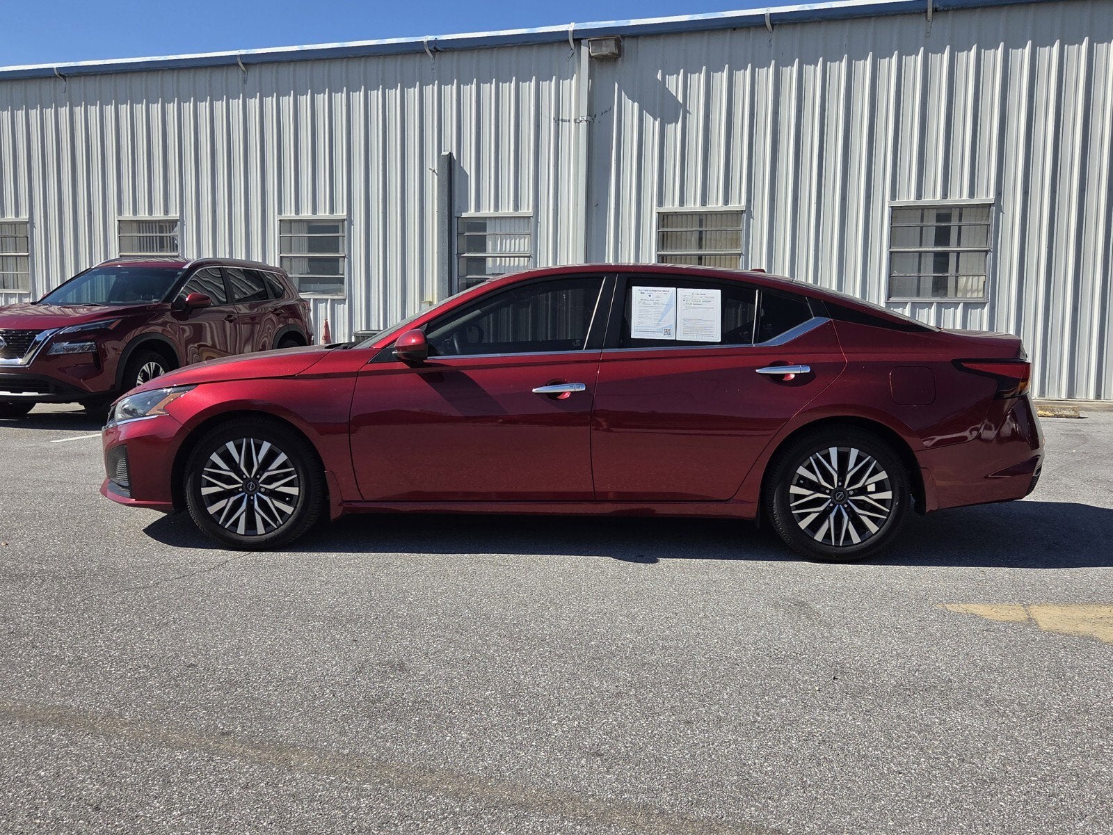 2023 Nissan Altima SV FWD