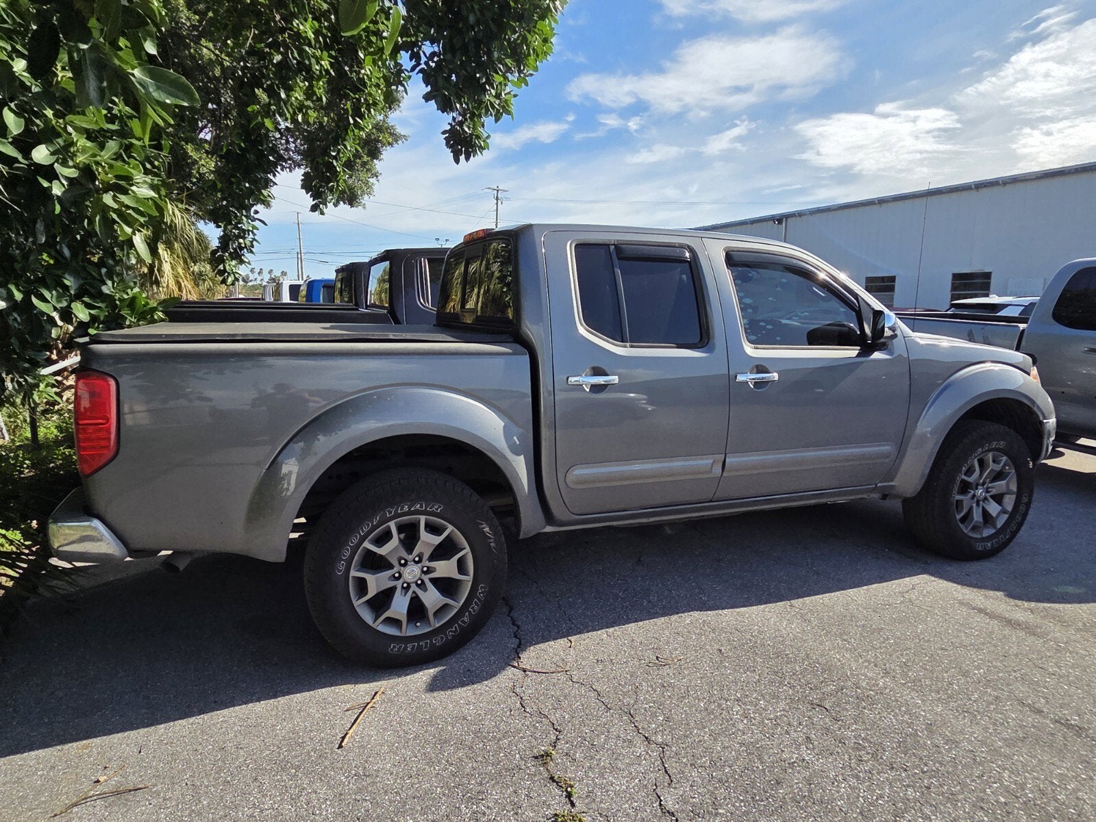 2019 Nissan Frontier SL