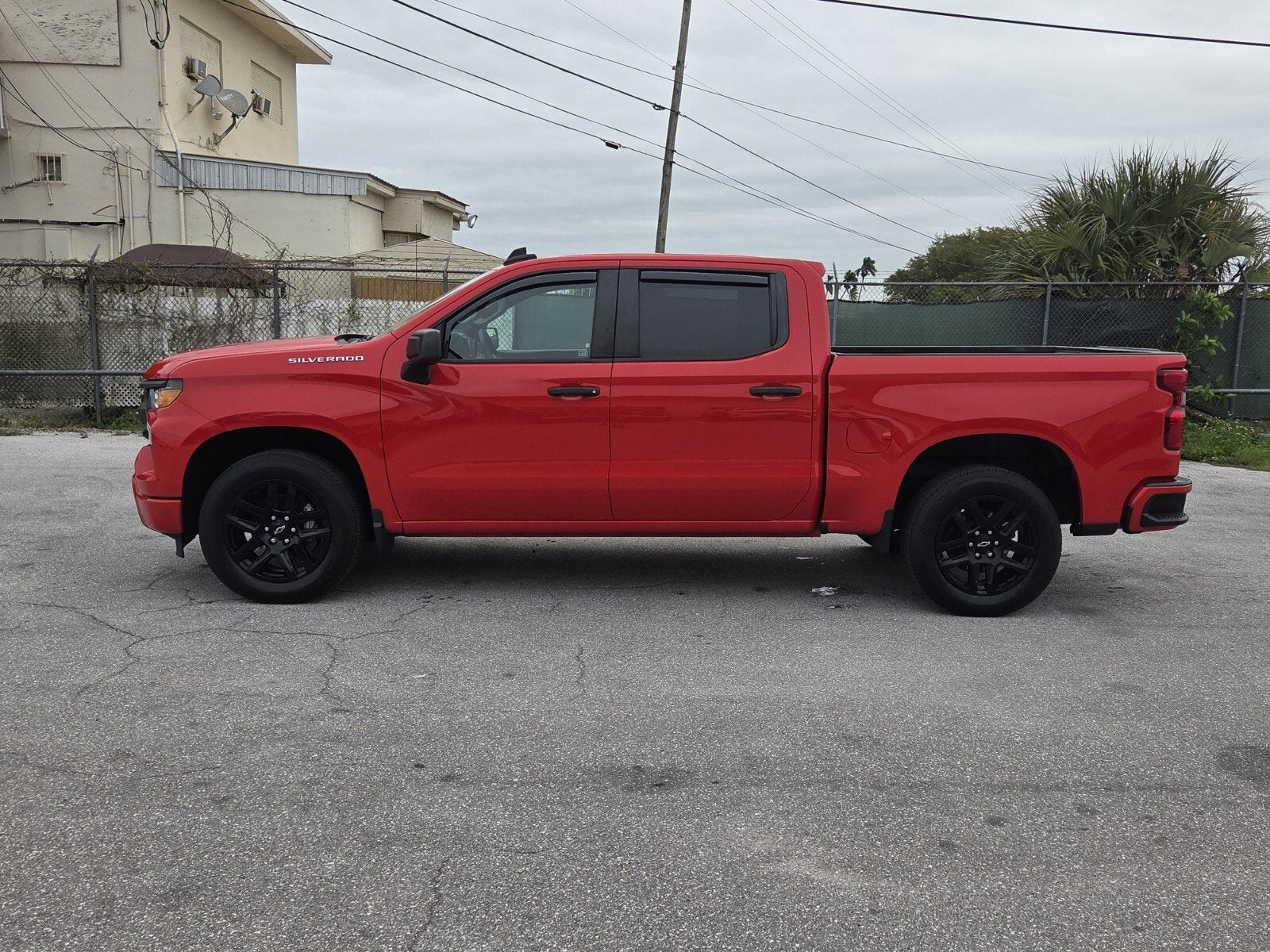 2023 Chevrolet Silverado 1500 Custom