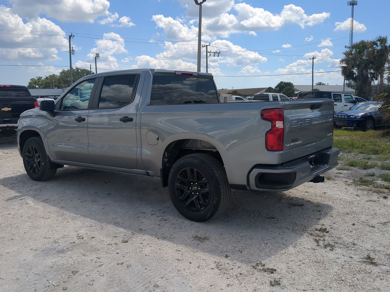 2025 Chevrolet Silverado 1500 Custom