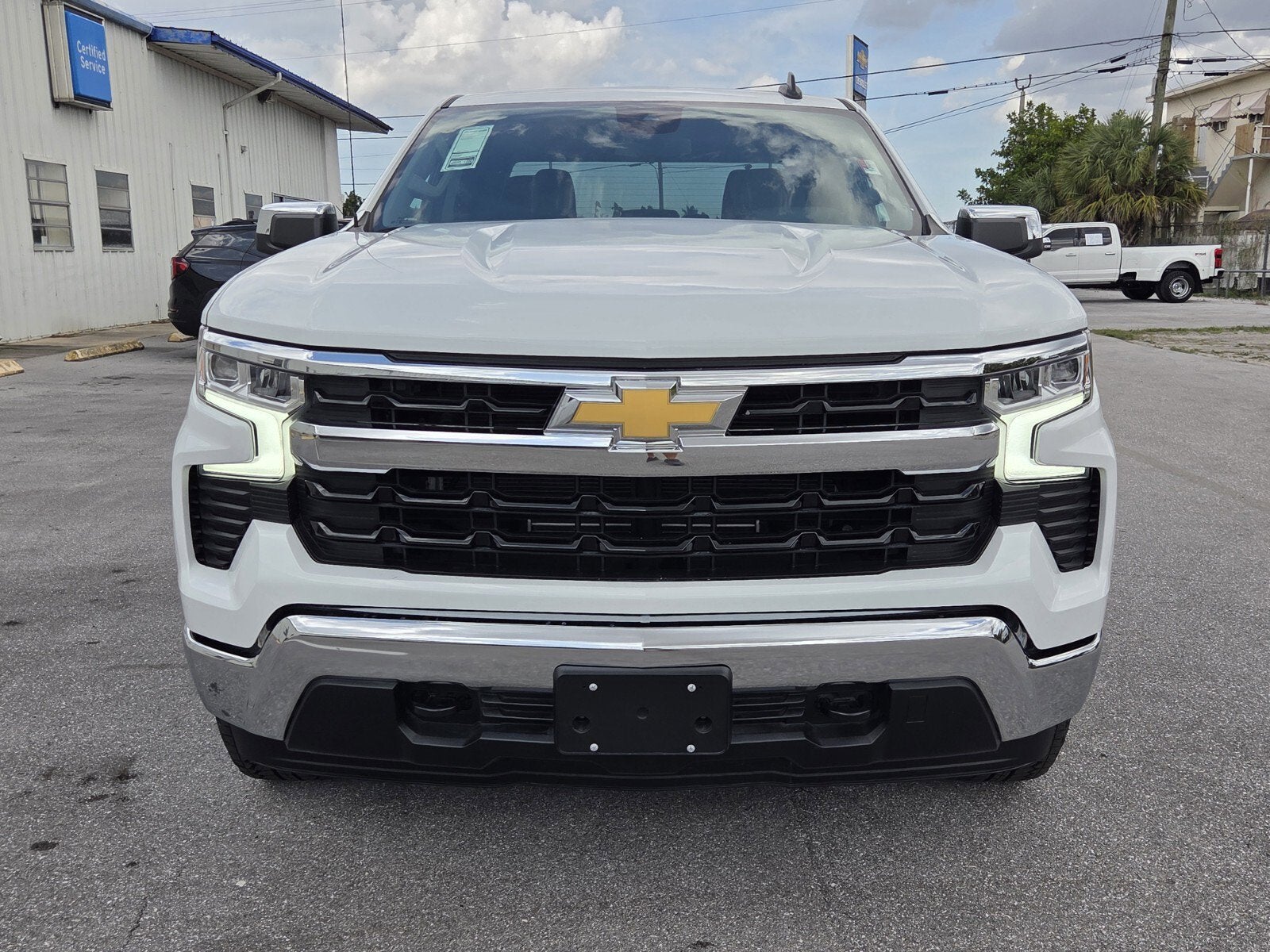 2025 Chevrolet Silverado 1500 LT (2FL)