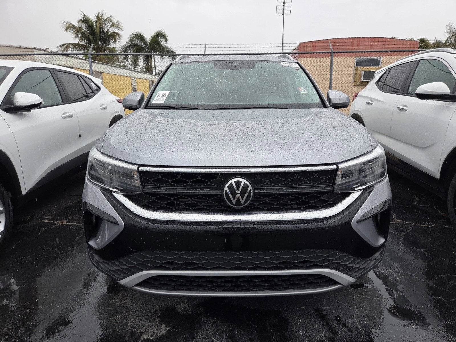 2024 Volkswagen Taos SE