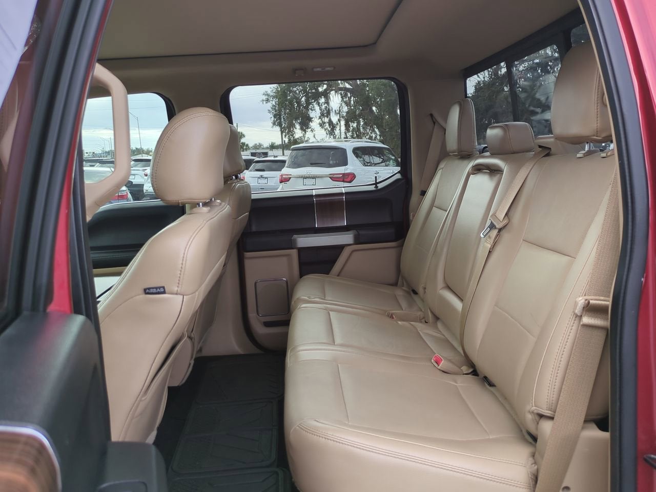 2015 Ford F-150 LARIAT