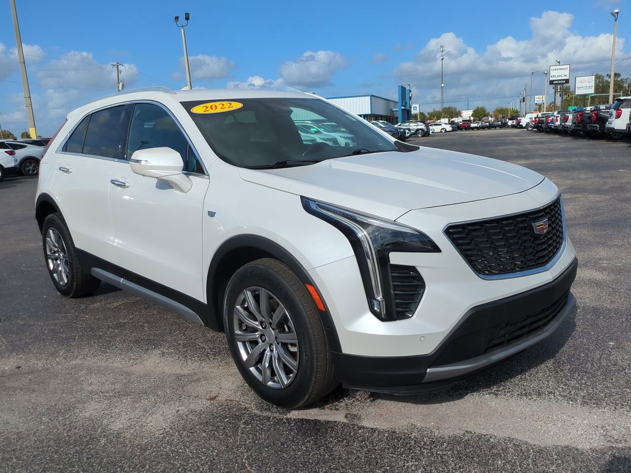 2022 Cadillac XT4 Premium Luxury