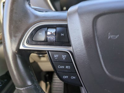 2019 Lincoln Nautilus Select