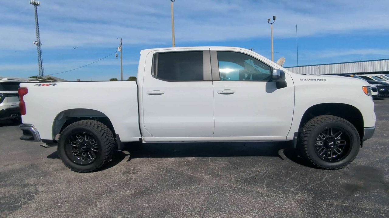 2025 Chevrolet Silverado 1500 LT (2FL)