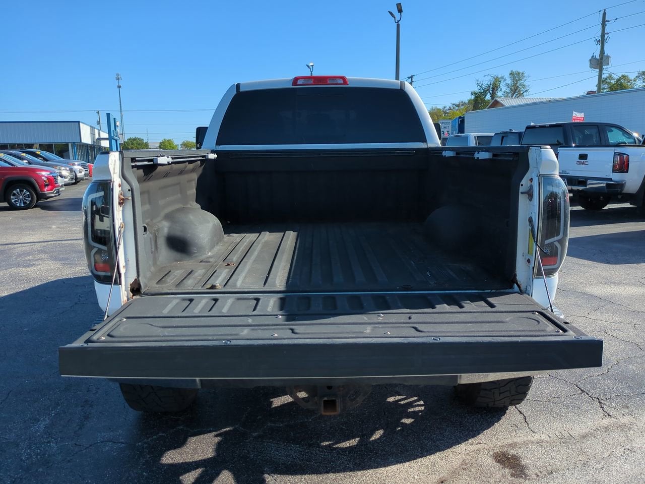 2016 Toyota Tundra SR5 5.7L V8