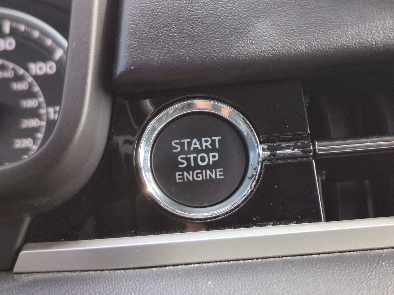 2022 Mitsubishi Outlander ES 2.5 2WD